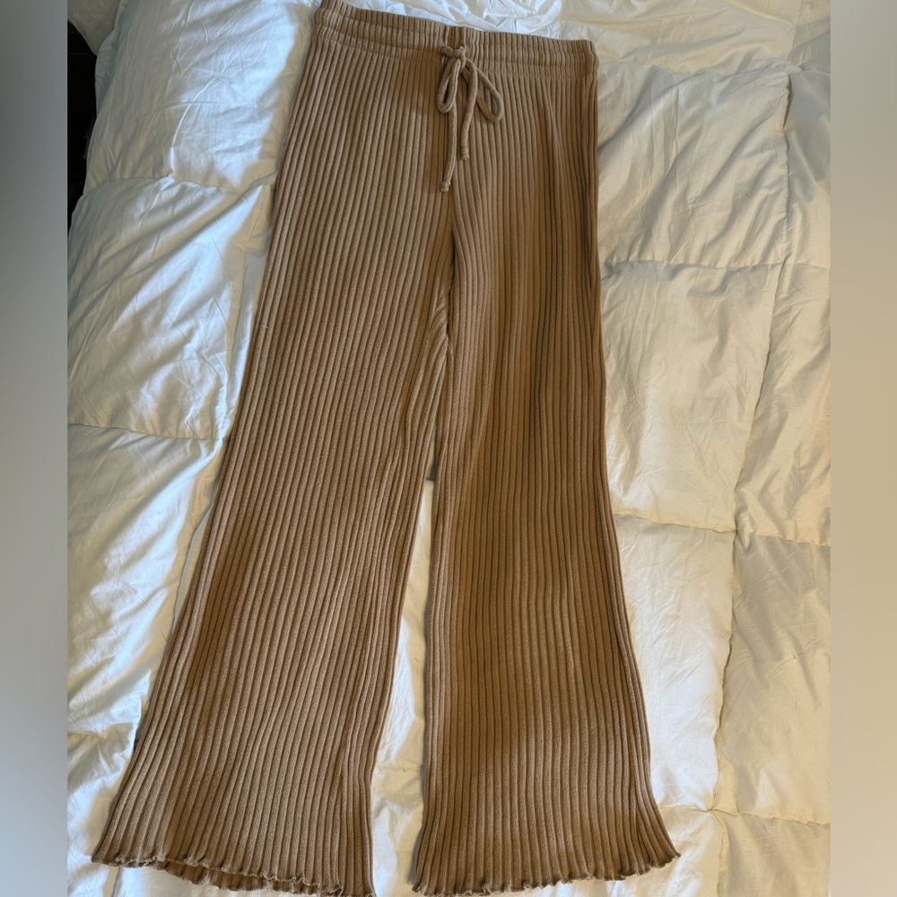 Billabong knit pants